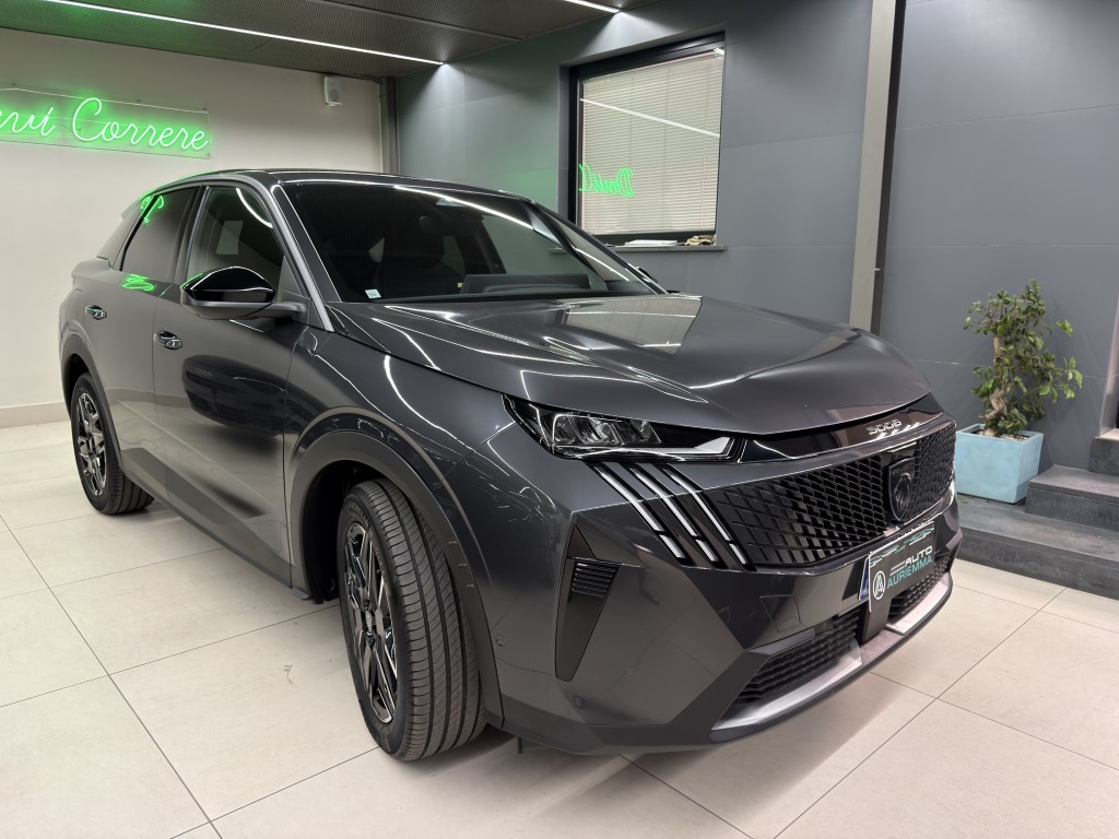 PEUGEOT 3008 1200 HYBRID 145 CV ALLURE CAMERA 360